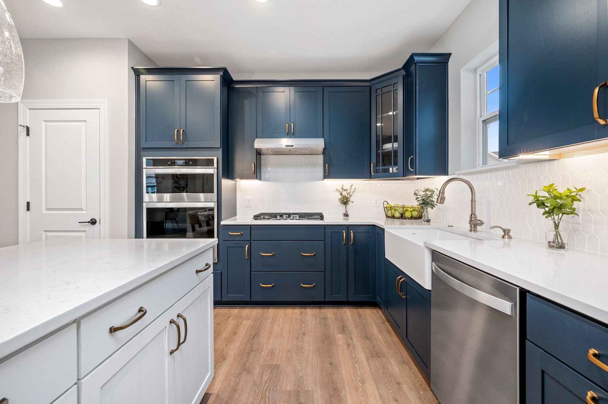 1500-Highland-Drive-19_Kitchen_RED