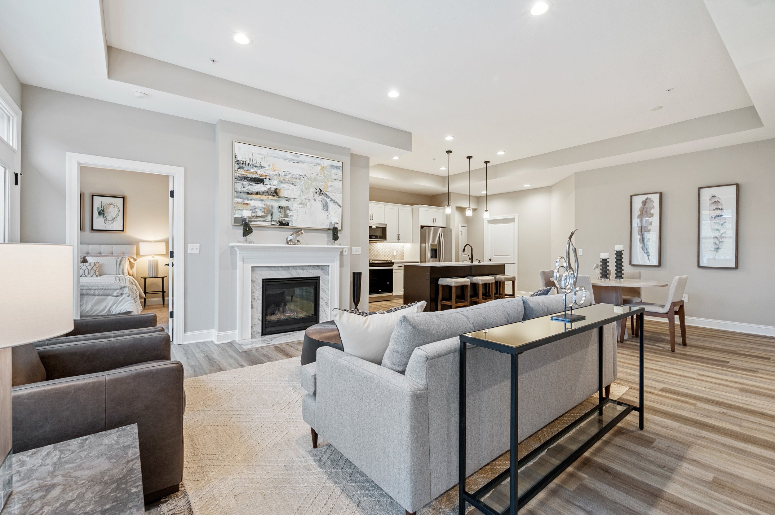 Canterbury - Living - 1500-Highland-Drive_20